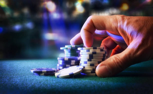 cumi4d login app interface showing live-dealer tables and sportsbook markets on mobile